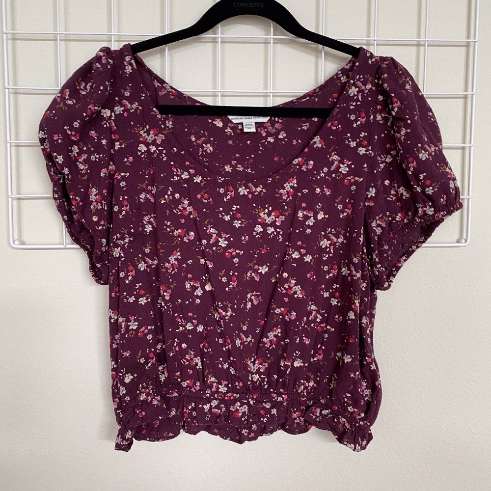 American Eagle Purple Floral Print Crop